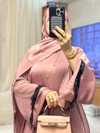 إطلالة السلطانة – فخامة استثنائية لموسم عيد 2026 - Image 9