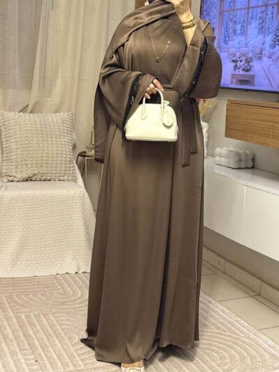 إطلالة السلطانة – فخامة استثنائية لموسم عيد 2026 - Image 7