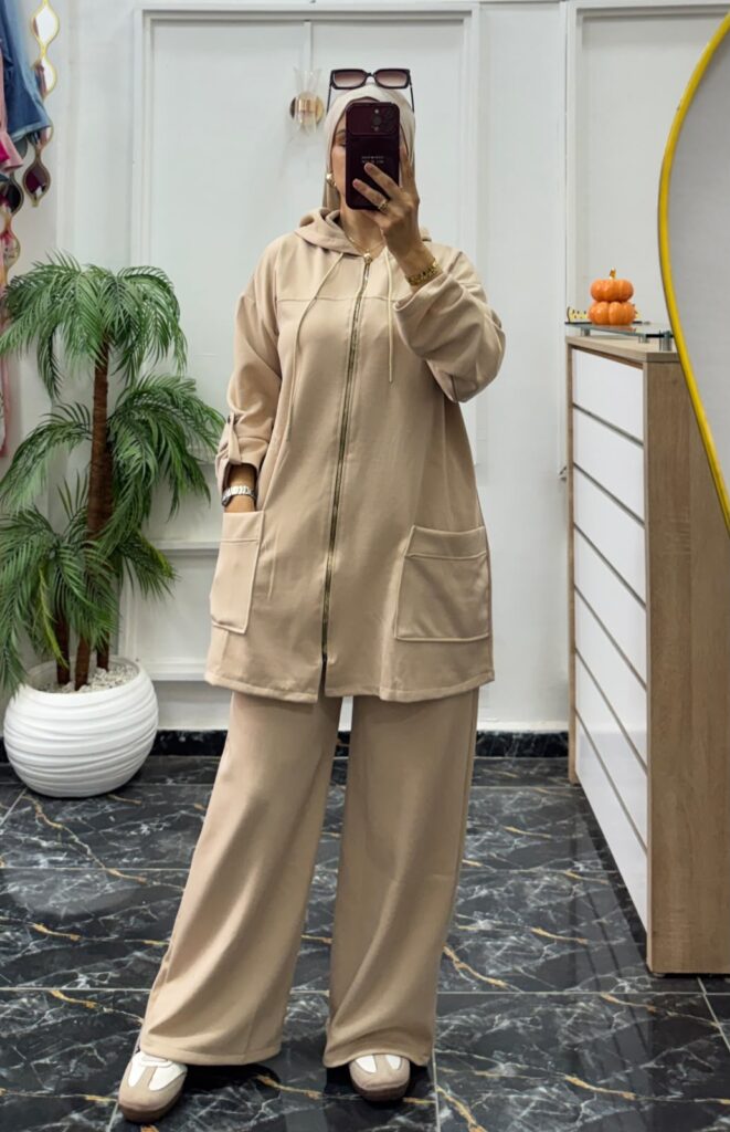 Ensemble Tony Deux Pièces avec Veste Zippée à Capuche et Pantalon Large - 9